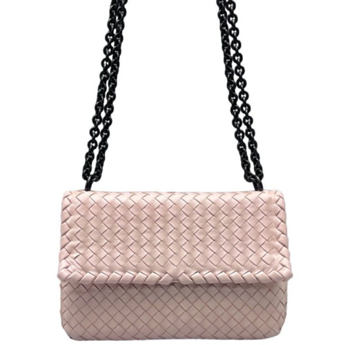 Bottega Veneta Medium Olimpia Shoulder Bag Calfskin Intrecciato Pink Bottega Veneta Medium Olimpia Shoulder Bag Calfskin Intrecciato Pink