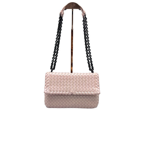 Bottega Veneta Medium Olimpia Shoulder Bag Calfskin Intrecciato Pink Bottega Veneta Medium Olimpia Shoulder Bag Calfskin Intrecciato Pink