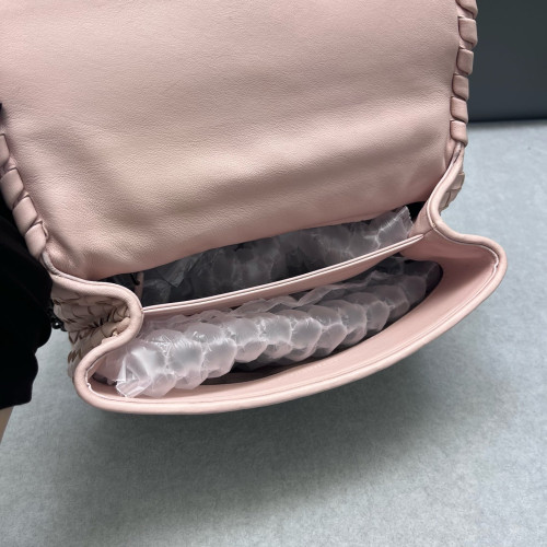 Bottega Veneta Medium Olimpia Shoulder Bag Calfskin Intrecciato Pink Bottega Veneta Medium Olimpia Shoulder Bag Calfskin Intrecciato Pink