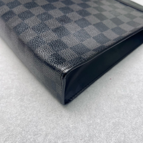 Louis Vuitton Toiletry Pouch 26 Damier Graphite Black