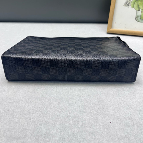 Louis Vuitton Toiletry Pouch 26 Damier Graphite Black