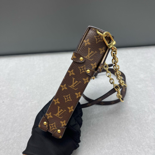 Louis Vuitton Pochette Trunk Verticale Reverse Monogram Brown