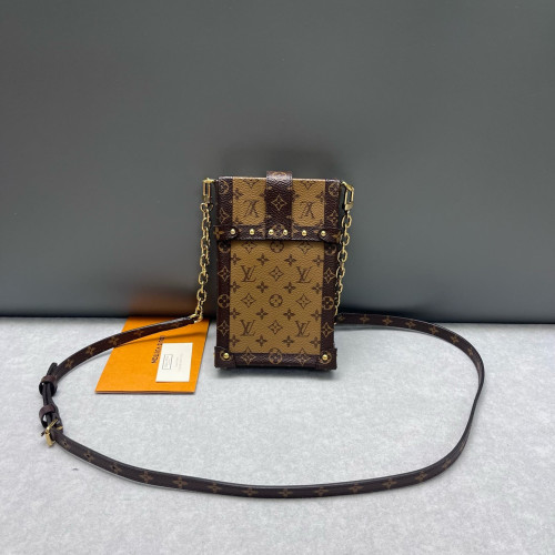 Louis Vuitton Pochette Trunk Verticale Reverse Monogram Brown