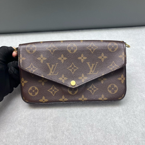 Louis Vuitton Pochette Felicie Chain Wallet Monogram Brown Louis Vuitton Pochette Felicie Chain Wallet Monogram Brown