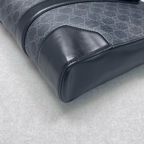 Gucci Briefcase GG Supreme Monogram Black