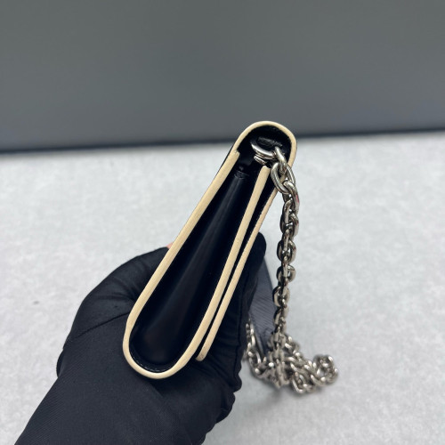 Louis Vuitton Twist Belt Chain Wallet Epi Black Louis Vuitton Twist Belt Chain Wallet Epi Black