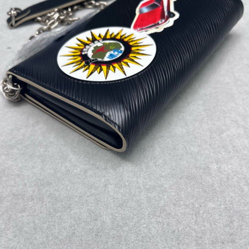 Louis Vuitton Twist Belt Chain Wallet Epi Black Louis Vuitton Twist Belt Chain Wallet Epi Black