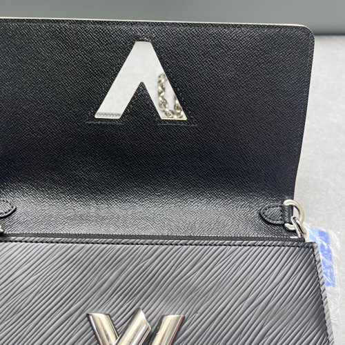 Louis Vuitton Twist Belt Chain Wallet Epi Black Louis Vuitton Twist Belt Chain Wallet Epi Black