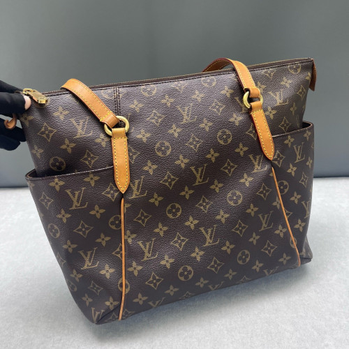 Louis Vuitton Totally MM Monogram Dark Brown Light Brown Louis Vuitton Totally MM Monogram Dark Brown Light Brown