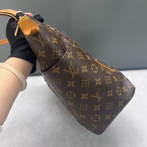 Louis Vuitton Totally MM Monogram Dark Brown Light Brown Louis Vuitton Totally MM Monogram Dark Brown Light Brown