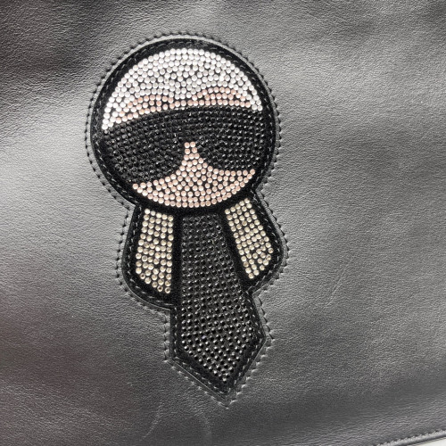 Fendi Strass Clutch Calfskin Black