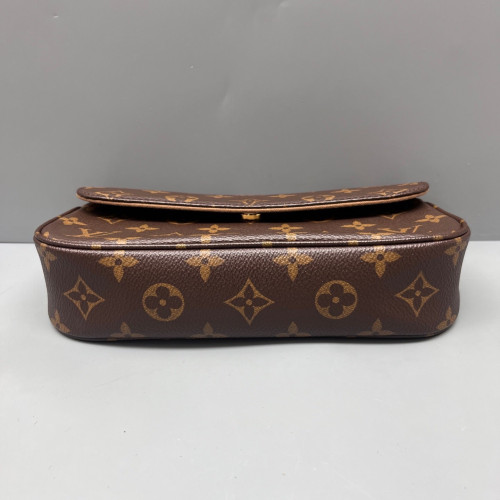 Louis Vuitton Ivy Wallet On Chain Monogram Dark Brown Light Brown Louis Vuitton Ivy Wallet On Chain Monogram Dark Brown Light Brown