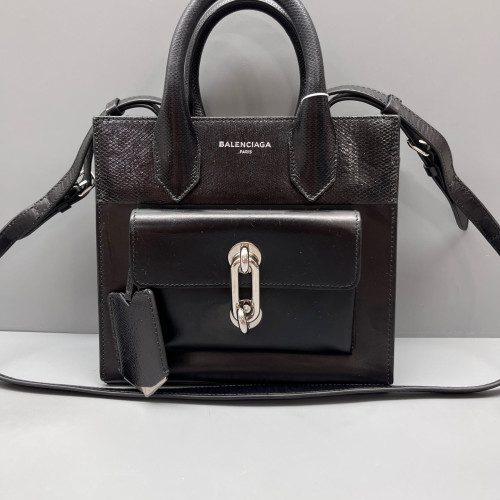 Balenciaga Shoulder Bag Lizard Embossed Calfskin Black