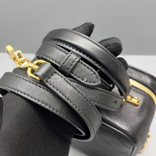 Gucci Handbag Calfskin Black