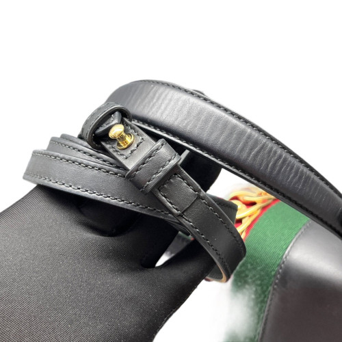 Gucci Medium Sylvie Shoulder Bag Calfskin Black