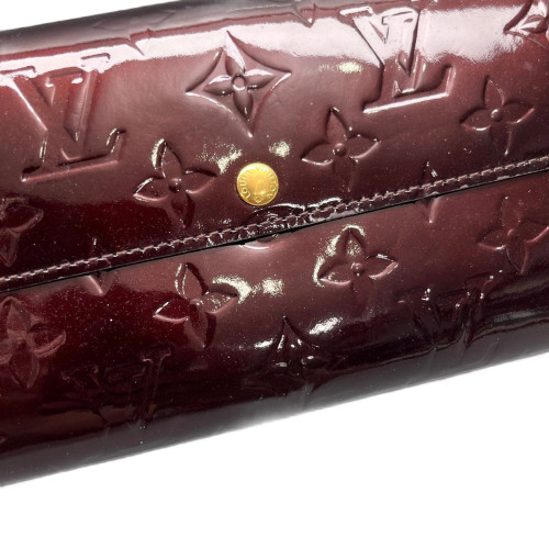 Louis Vuitton Sarah Wallet Vernis Amarante