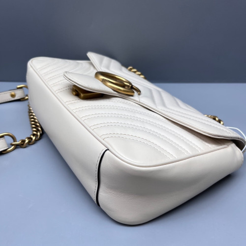 Gucci Chevron Small GG Marmont Calfskin White Gucci Chevron Small GG Marmont Calfskin White