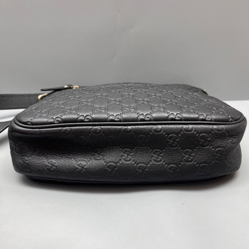 Gucci Messenger Guccissima Black