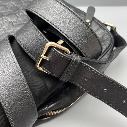 Gucci Messenger Guccissima Black