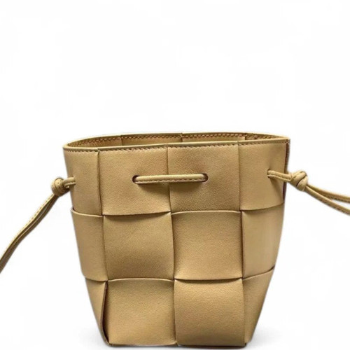 Bottega Veneta Small Cassette Bucket Calfskin Intrecciato Beige