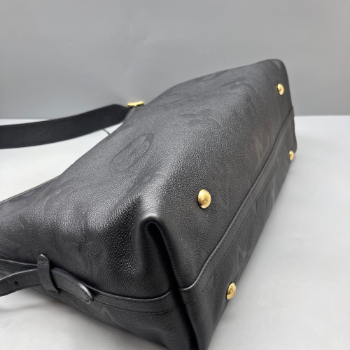Louis Vuitton Carryall Travel Empreinte Monogram Giant Black Louis Vuitton Carryall Travel Empreinte Monogram Giant Black