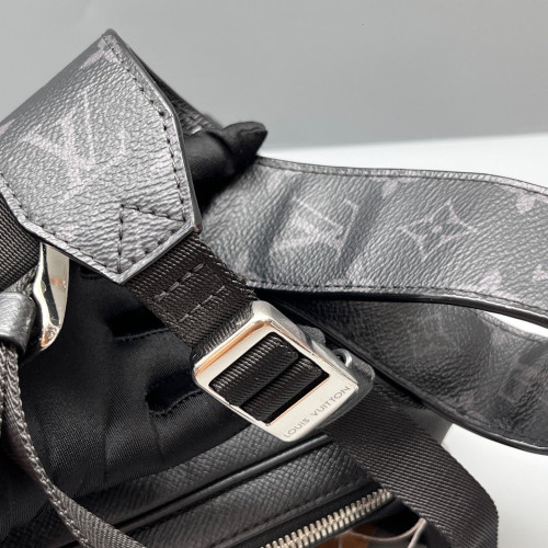Louis Vuitton Outdoor Messenger GM Monogram Eclipse Black