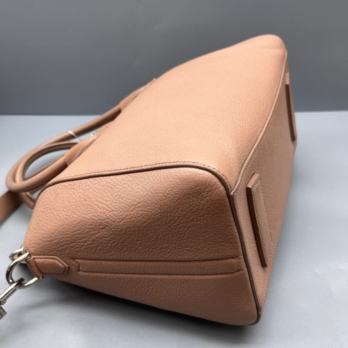 Givenchy Small Antigona Grained Calfskin Light Tan Givenchy Small Antigona Grained Calfskin Light Tan