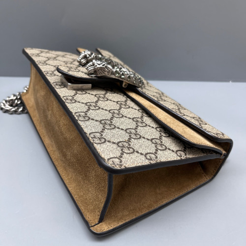 Gucci Meium Dionysus GG Supreme Monogram Beige Brown