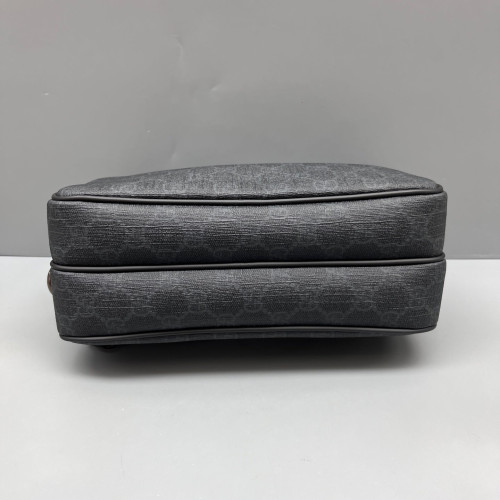 Gucci Clutch GG Supreme Monogram Black