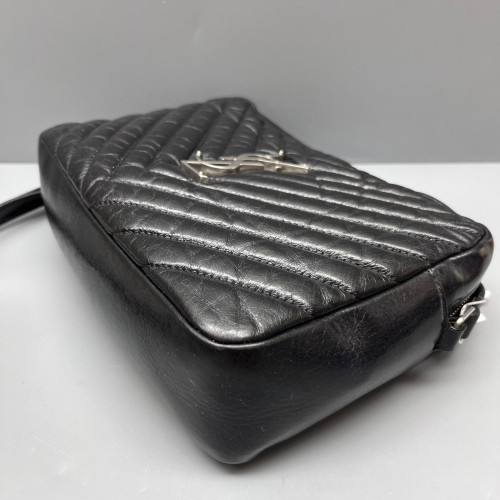 Yves Saint Laurent Tassel Camera Case Pull Up Leather Black