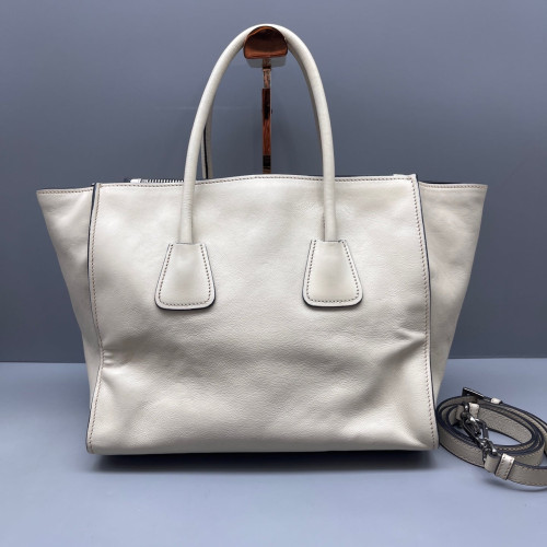 Prada Tote Bag Calfskin White