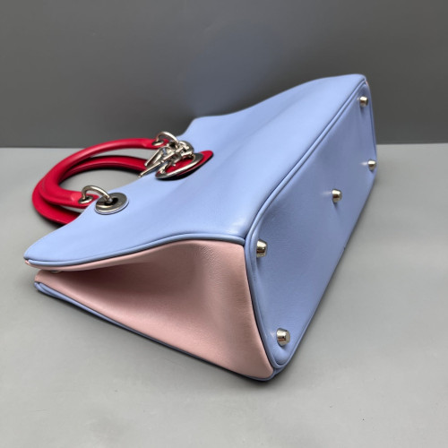 Dior Medium Diorissimo Tote Calfskin Red Light Purple