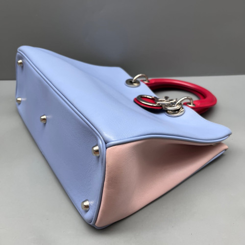 Dior Medium Diorissimo Tote Calfskin Red Light Purple
