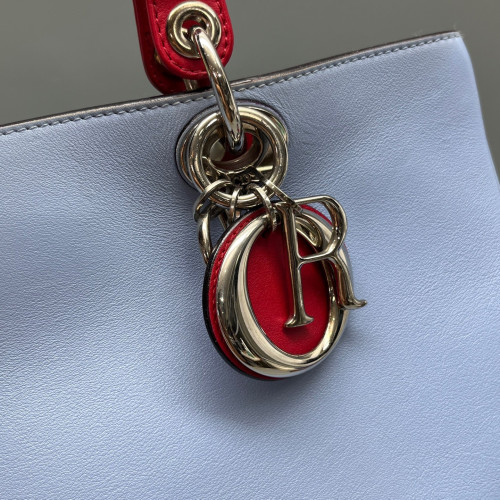 Dior Medium Diorissimo Tote Calfskin Red Light Purple