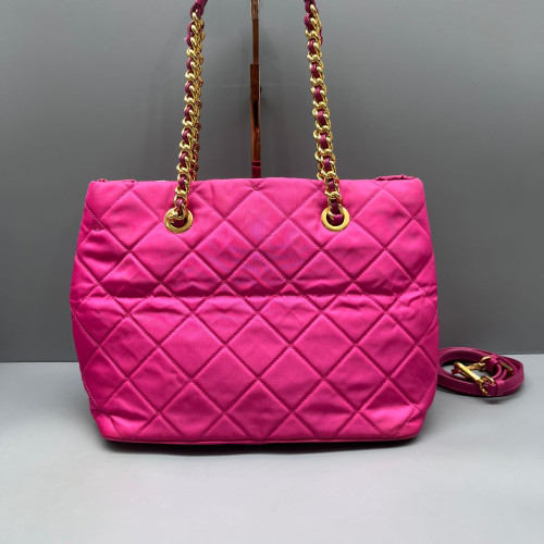 Prada Re-Edition 1995 Chaine Tote Tessuto Nylon Rose