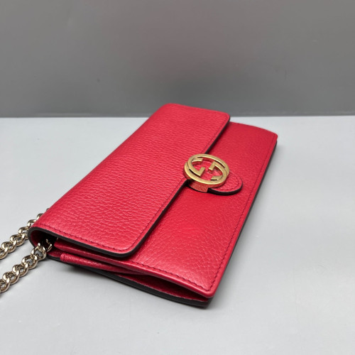 Gucci Interlocking G Chain Wallet Grained Calfskin Red Gucci Interlocking G Chain Wallet Grained Calfskin Red