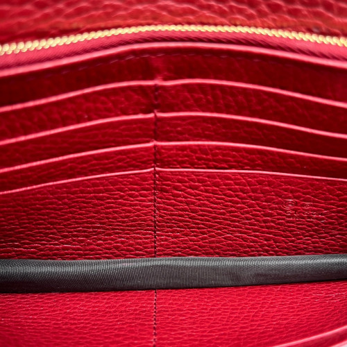 Gucci Interlocking G Chain Wallet Grained Calfskin Red Gucci Interlocking G Chain Wallet Grained Calfskin Red