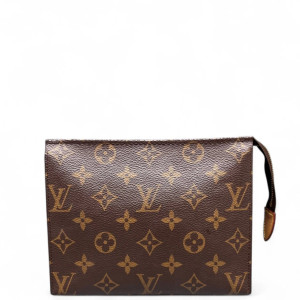 Louis Vuitton Toiletry Pouch 19 Monogram Brown