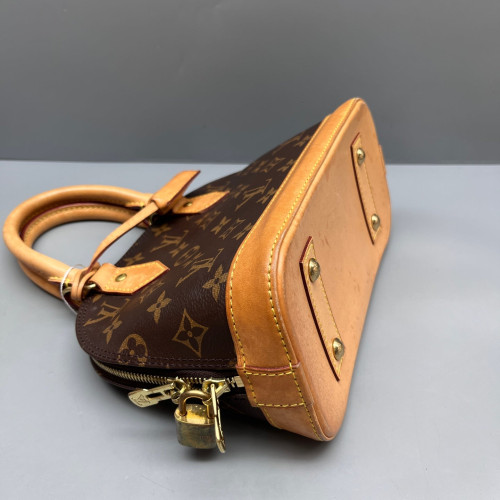 Louis Vuitton Alma BB Monogram Brown