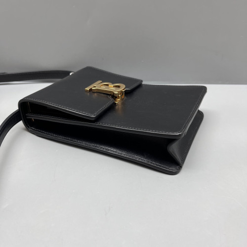 Burberry Phone Holder Smooth Calfskin Black Burberry Phone Holder Smooth Calfskin Black