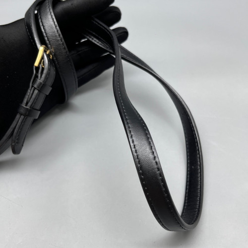 Burberry Phone Holder Smooth Calfskin Black Burberry Phone Holder Smooth Calfskin Black