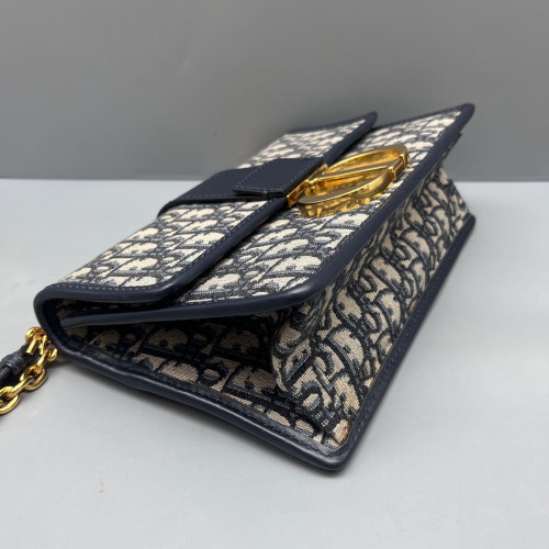Dior 30 Montaigne Chain Flap Bag Oblique Black Beige Navy Dior 30 Montaigne Chain Flap Bag Oblique Black Beige Navy
