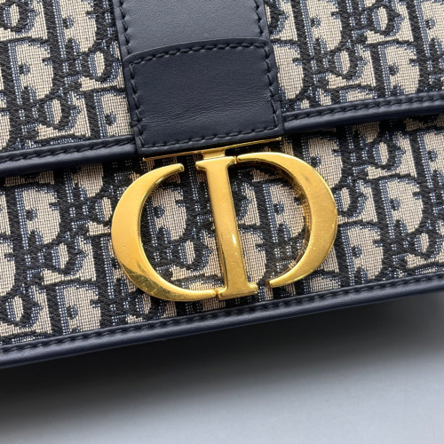Dior 30 Montaigne Chain Flap Bag Oblique Black Beige Navy Dior 30 Montaigne Chain Flap Bag Oblique Black Beige Navy