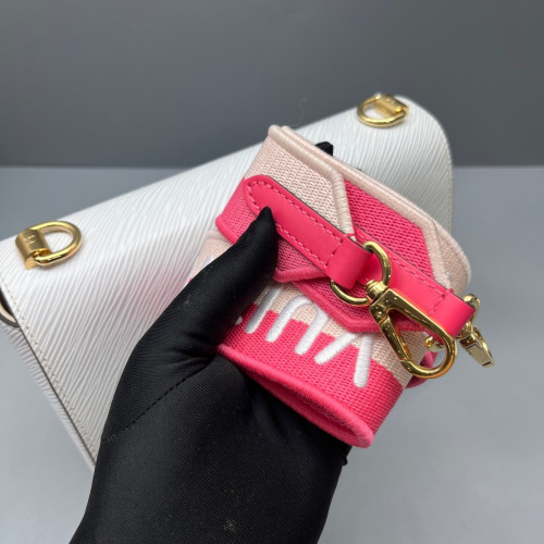 Louis Vuitton Twist MM Epi White