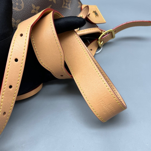 Louis Vuitton Carryall PM Monogram Brown