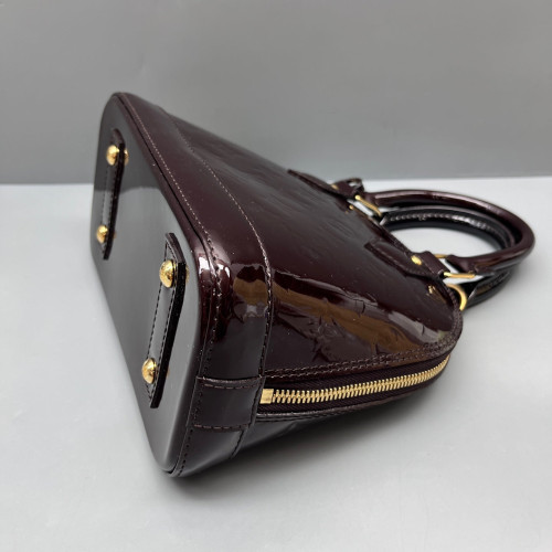 Louis Vuitton Alma BB Vernis Amarante