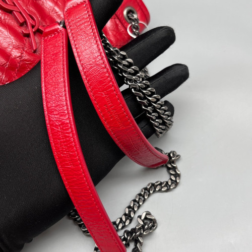 Yves Saint Laurent Baby Niki Chain Pull Up Leather Red