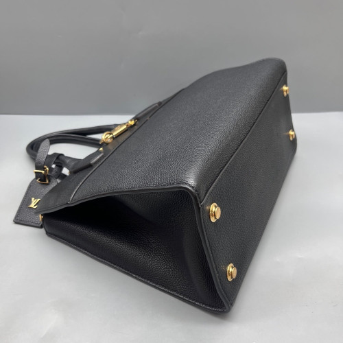 Louis Vuitton City Steamer MM Calfskin Black