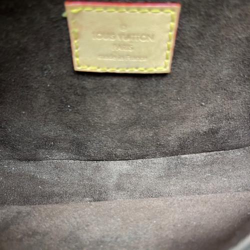 Louis Vuitton Pochette Metis East West Monogram Brown