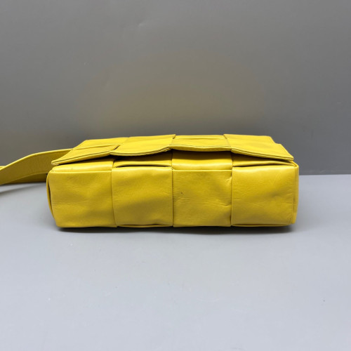 Bottega Veneta The Belt Cassette Bag Nappa Yellow